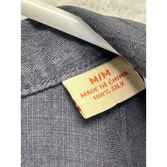 Tommy Bahama 100% Silk Blue Short Sleeve Men Button Up Size M EUC Vintage - Picture 4 of 5